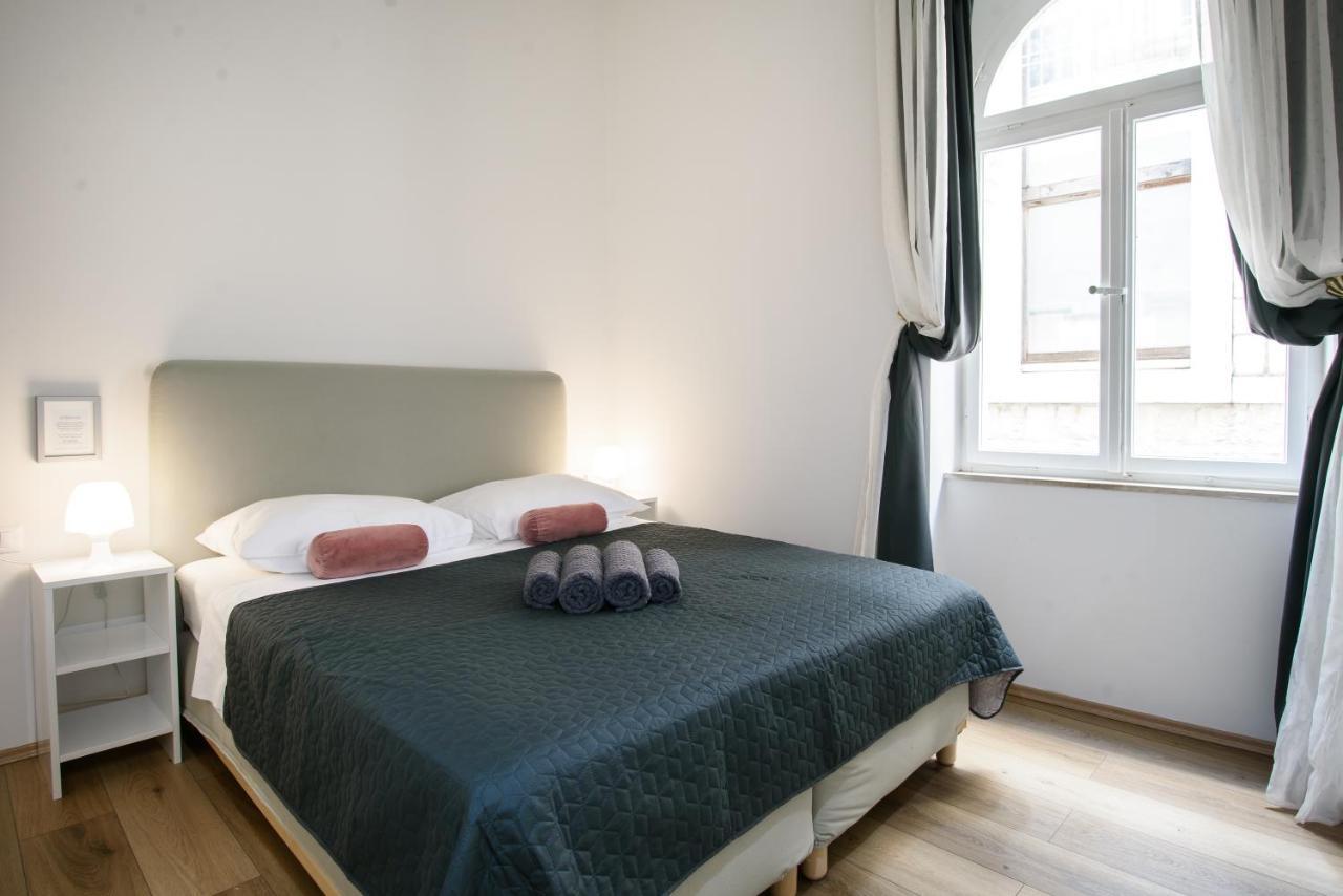 Street Buzz Old Town Apartment By Duhomes Dubrovnik Exteriör bild