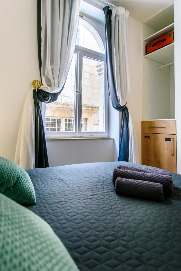 Street Buzz Old Town Apartment By Duhomes Dubrovnik Exteriör bild