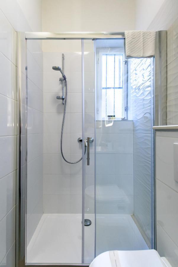 Street Buzz Old Town Apartment By Duhomes Dubrovnik Exteriör bild