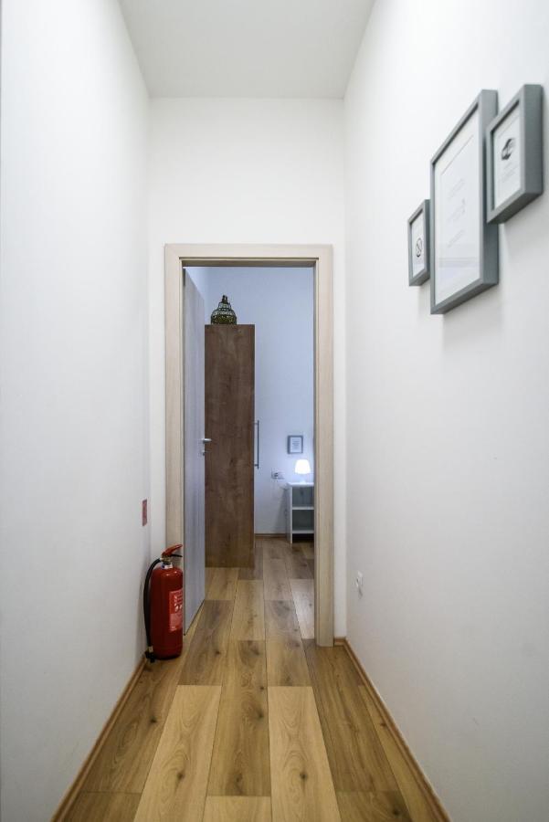 Street Buzz Old Town Apartment By Duhomes Dubrovnik Exteriör bild